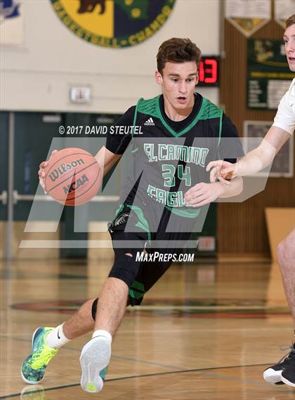 Thumbnail 2 in El Camino vs. South Tahoe (Jack Scott) photogallery.