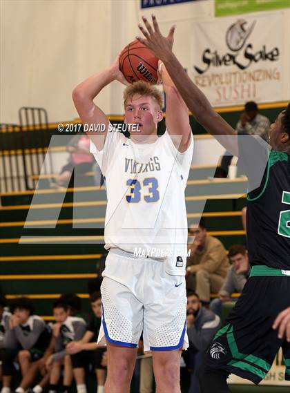 Thumbnail 3 in El Camino vs. South Tahoe (Jack Scott) photogallery.