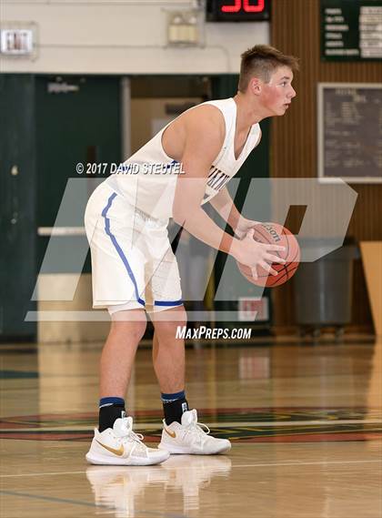 Thumbnail 2 in El Camino vs. South Tahoe (Jack Scott) photogallery.