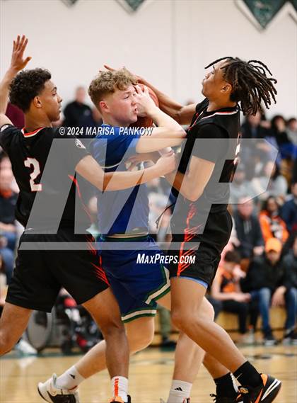 Thumbnail 1 in Cicero-North Syracuse vs Rome Free Academy (NYSPHSAA Section 3 AAA Semifinal) photogallery.