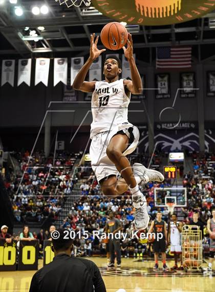 Thumbnail 1 in Bass Pro Tournament of Champions Slam Dunk Contest photogallery.