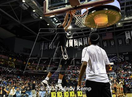 Thumbnail 2 in Bass Pro Tournament of Champions Slam Dunk Contest photogallery.