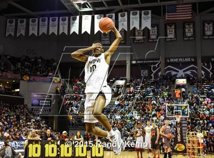 Thumbnail 2 in Bass Pro Tournament of Champions Slam Dunk Contest photogallery.