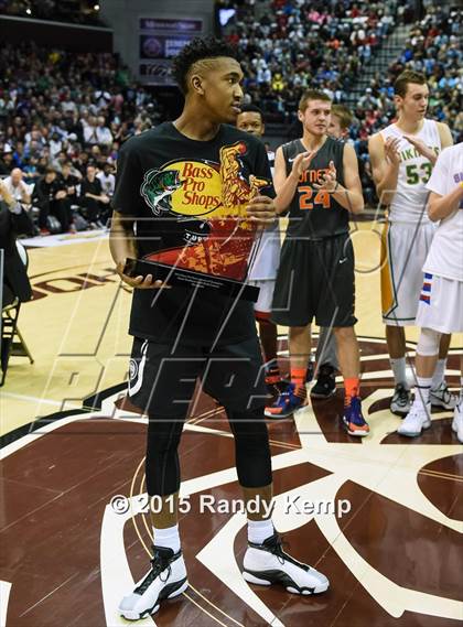 Thumbnail 2 in Bass Pro Tournament of Champions Slam Dunk Contest photogallery.
