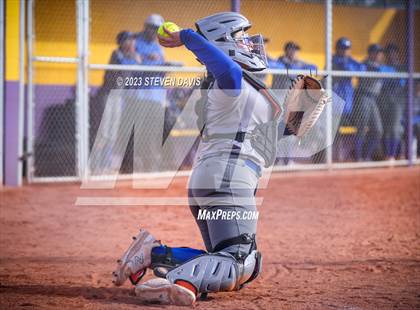 Thumbnail 1 in Arcadia vs. Sunnyside photogallery.