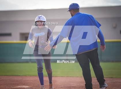 Thumbnail 1 in Arcadia vs. Sunnyside photogallery.