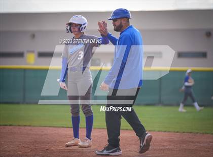 Thumbnail 3 in Arcadia vs. Sunnyside photogallery.
