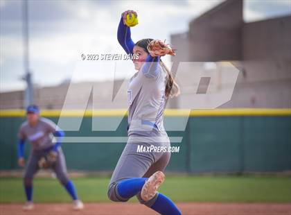 Thumbnail 1 in Arcadia vs. Sunnyside photogallery.