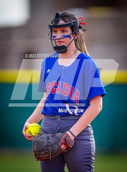 Thumbnail 2 in Arcadia vs. Sunnyside photogallery.