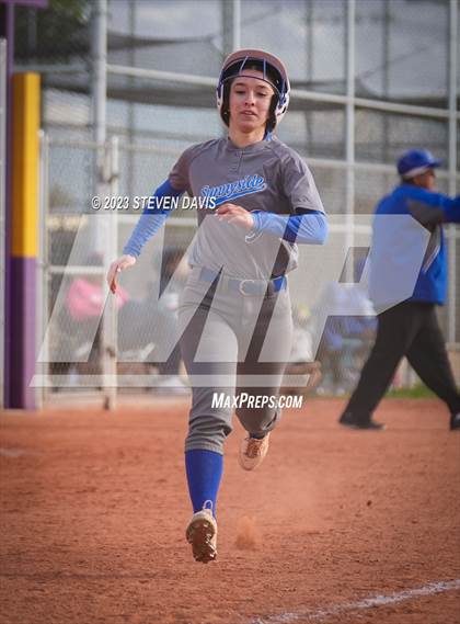 Thumbnail 1 in Arcadia vs. Sunnyside photogallery.