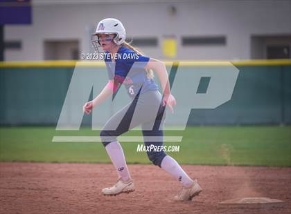Thumbnail 3 in Arcadia vs. Sunnyside photogallery.