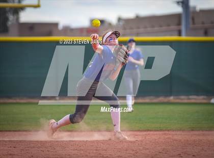 Thumbnail 3 in Arcadia vs. Sunnyside photogallery.
