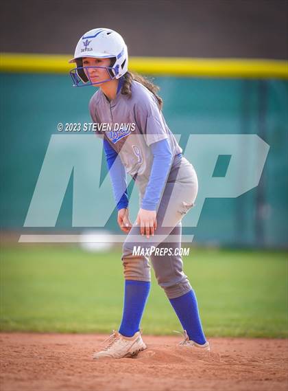 Thumbnail 2 in Arcadia vs. Sunnyside photogallery.