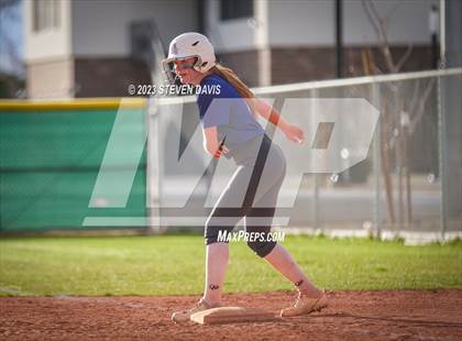 Thumbnail 2 in Arcadia vs. Sunnyside photogallery.