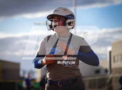 Thumbnail 3 in Arcadia vs. Sunnyside photogallery.