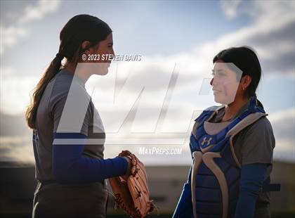 Thumbnail 3 in Arcadia vs. Sunnyside photogallery.