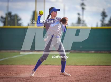 Thumbnail 2 in Arcadia vs. Sunnyside photogallery.
