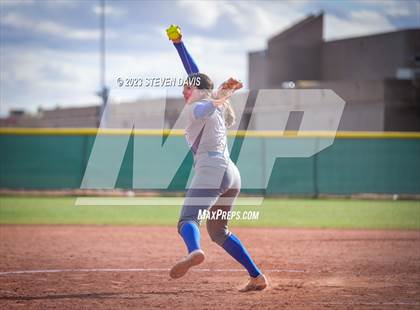 Thumbnail 1 in Arcadia vs. Sunnyside photogallery.