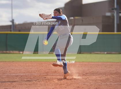 Thumbnail 2 in Arcadia vs. Sunnyside photogallery.