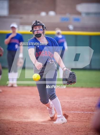 Thumbnail 3 in Arcadia vs. Sunnyside photogallery.