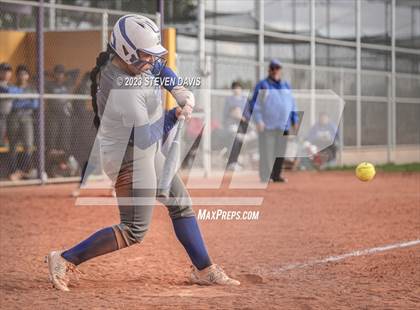 Thumbnail 3 in Arcadia vs. Sunnyside photogallery.