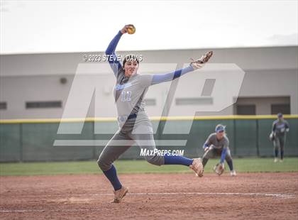 Thumbnail 2 in Arcadia vs. Sunnyside photogallery.