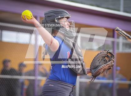 Thumbnail 2 in Arcadia vs. Sunnyside photogallery.