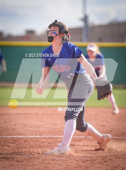Thumbnail 3 in Arcadia vs. Sunnyside photogallery.