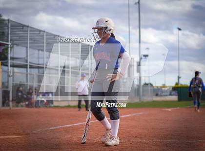 Thumbnail 3 in Arcadia vs. Sunnyside photogallery.