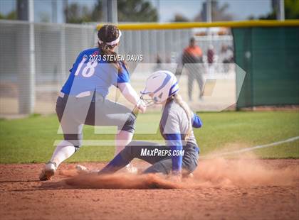 Thumbnail 1 in Arcadia vs. Sunnyside photogallery.