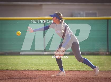 Thumbnail 3 in Arcadia vs. Sunnyside photogallery.