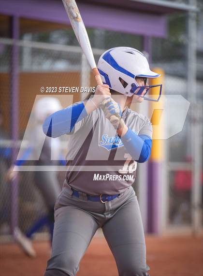 Thumbnail 2 in Arcadia vs. Sunnyside photogallery.
