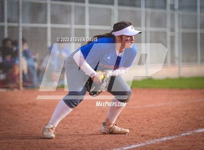 Thumbnail 1 in Arcadia vs. Sunnyside photogallery.