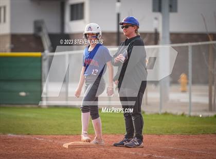 Thumbnail 3 in Arcadia vs. Sunnyside photogallery.