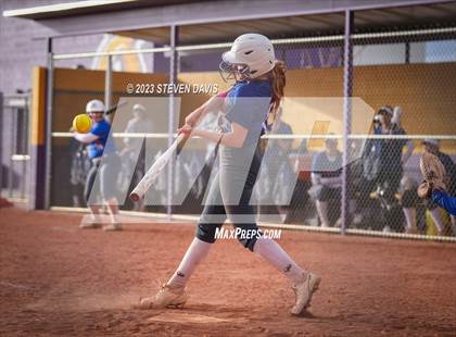 Thumbnail 2 in Arcadia vs. Sunnyside photogallery.