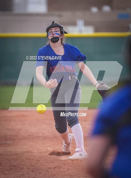 Thumbnail 2 in Arcadia vs. Sunnyside photogallery.