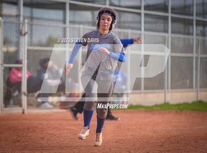 Thumbnail 3 in Arcadia vs. Sunnyside photogallery.