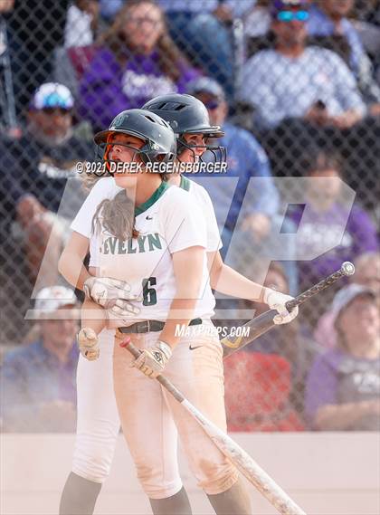 Thumbnail 1 in D'Evelyn vs Holy Family (CHSAA 4A Championship Final) photogallery.