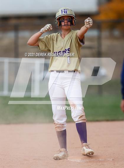 Thumbnail 2 in D'Evelyn vs Holy Family (CHSAA 4A Championship Final) photogallery.