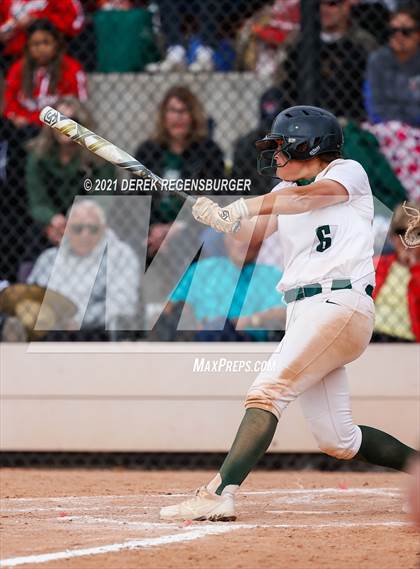 Thumbnail 3 in D'Evelyn vs Holy Family (CHSAA 4A Championship Final) photogallery.