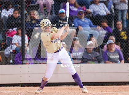 Thumbnail 2 in D'Evelyn vs Holy Family (CHSAA 4A Championship Final) photogallery.