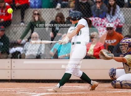 Thumbnail 3 in D'Evelyn vs Holy Family (CHSAA 4A Championship Final) photogallery.