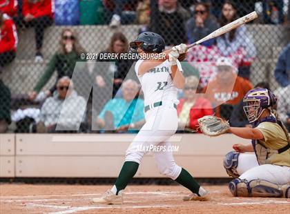 Thumbnail 1 in D'Evelyn vs Holy Family (CHSAA 4A Championship Final) photogallery.