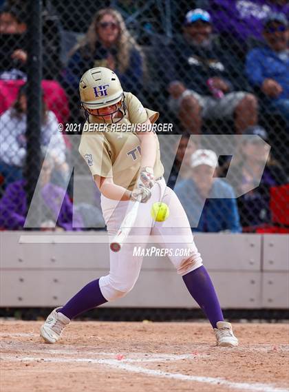 Thumbnail 3 in D'Evelyn vs Holy Family (CHSAA 4A Championship Final) photogallery.