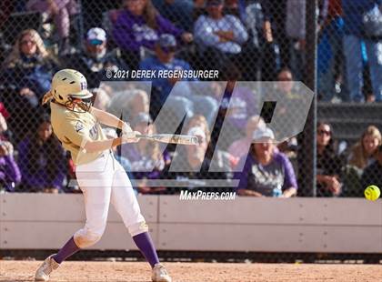 Thumbnail 1 in D'Evelyn vs Holy Family (CHSAA 4A Championship Final) photogallery.