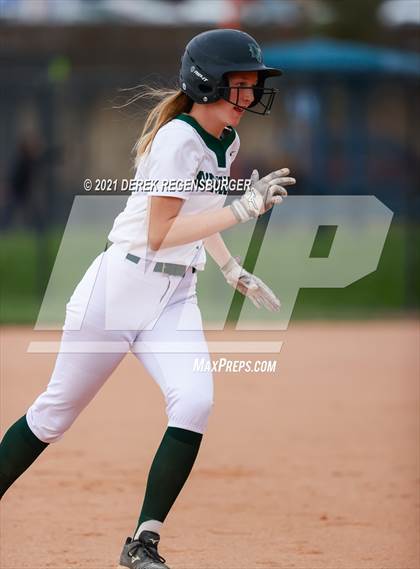 Thumbnail 1 in D'Evelyn vs Holy Family (CHSAA 4A Championship Final) photogallery.