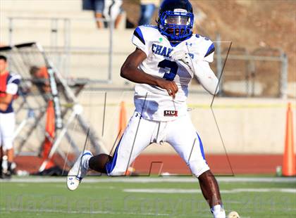 Thumbnail 3 in St. John Bosco vs. Chandler (Mission Viejo Classic) photogallery.
