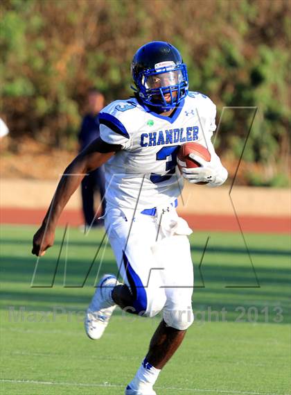 Thumbnail 2 in St. John Bosco vs. Chandler (Mission Viejo Classic) photogallery.