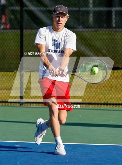 Thumbnail 2 in GIAA 3A & 4A Individual Championships photogallery.