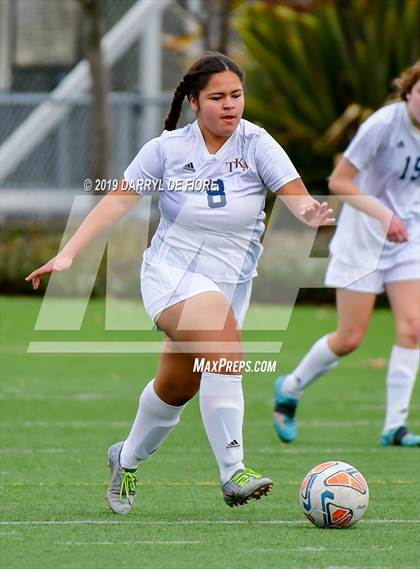 Thumbnail 2 in Notre Dame vs. King's Academy photogallery.